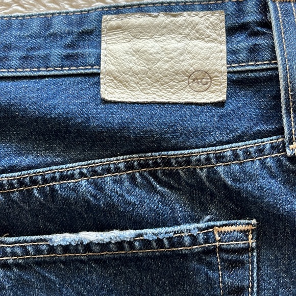 AG-ED DENIM, Adriano Goldschmied, The Erin pencil skirt distressed perfectly W-4 - Picture 7 of 11